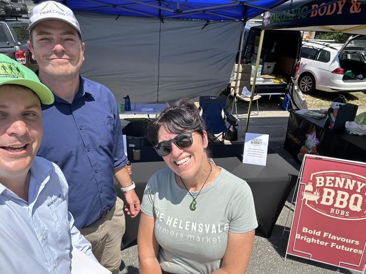 Helensvale Markets